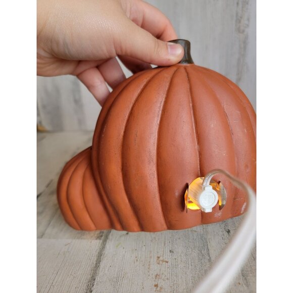 Vintage pumpkin stack family Halloween Ceramic decor - Picture 8 of 9